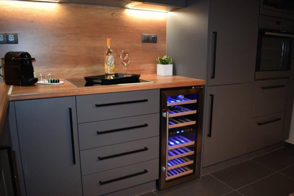 Ockto Luxurious Business Travel Apartment Афины Экстерьер фото